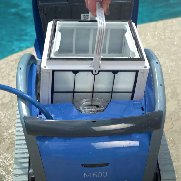 MAYTRONICS DOLPHIN ZENIT 60 CB Robot Cleaner - M600 / Active X6