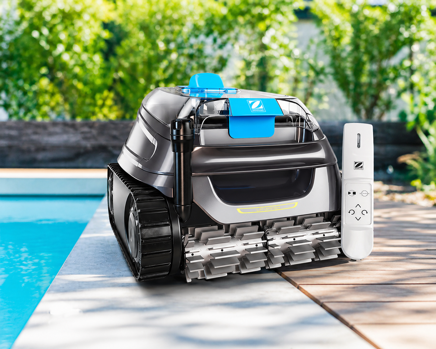 Aspirador Elétrico ROBOT FREEDOM+CONTROL Freerider rf5600 iq