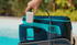 Aspirador de Piscina automático a bateria sem fios Dolphin LIBERTY 600 Maytronics limpa fundos robot