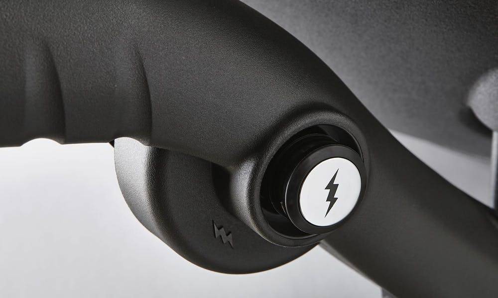 Grelhador a gás Weber Q 3200 Black  - com grelha - IOT-POOL